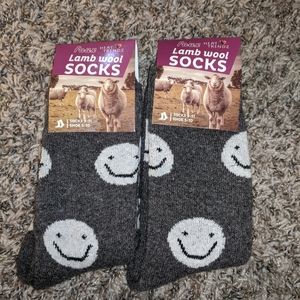 NWT! 2prs of Heat Trendz Socks!